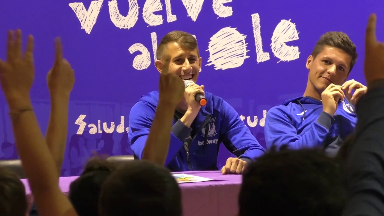 'El Lega Vuelve Al Cole' con  Carrillo y Szymanowski en el Colegio Miguel Hernández