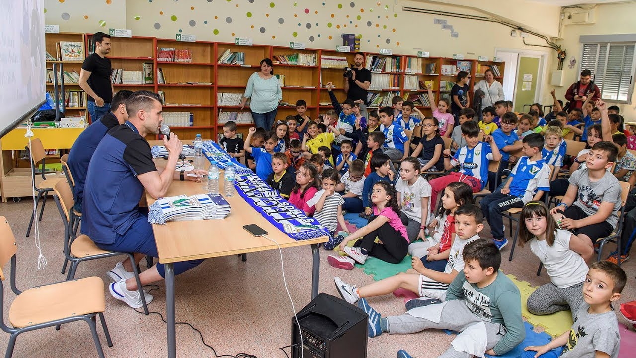 'El Lega vuelve al cole' con Cuéllar y Ezequiel Muñoz. Gonzalo de Berceo.